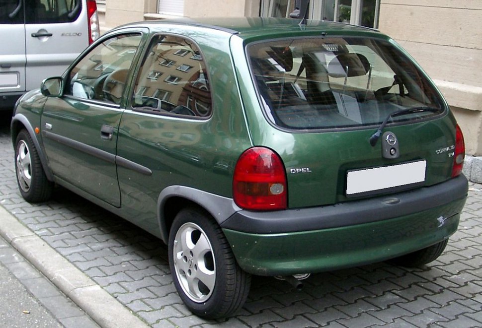 Opel Corsa B (facelift 1997) 1.6i 16V (106 Hp)